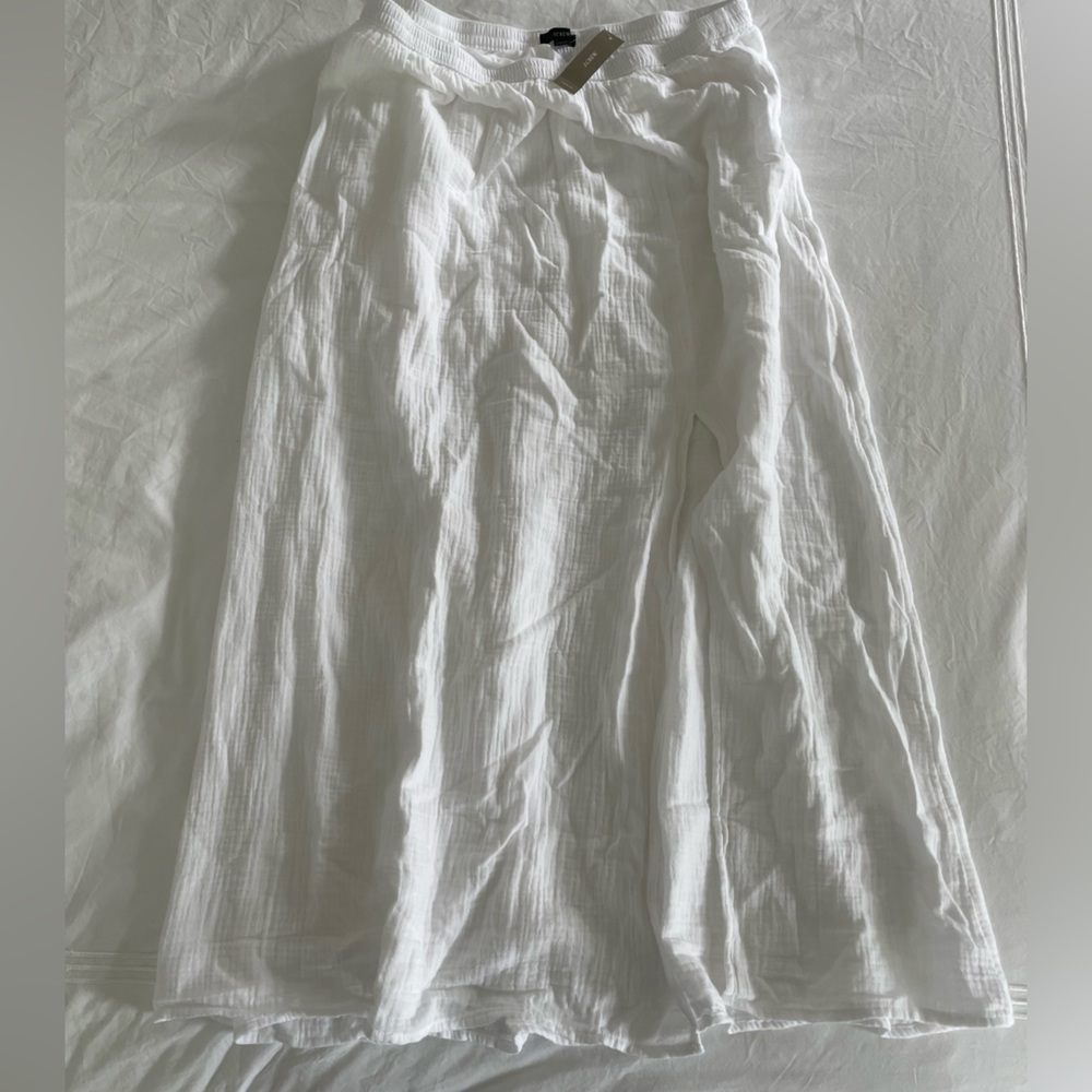 Slide-slit soft gauze maxi skirt